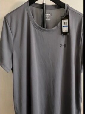 Under Armour Women's Tech™ Short Sleeve Performance T-Shirt | NWT | Gray | XL